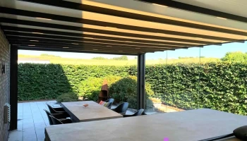 Arbor Sonnenschutz GmbH - Sonnenschutz Firma Wien. Terrassenüberdachungen, Lamellendach, Markisen und Solar Rollläden - Wien