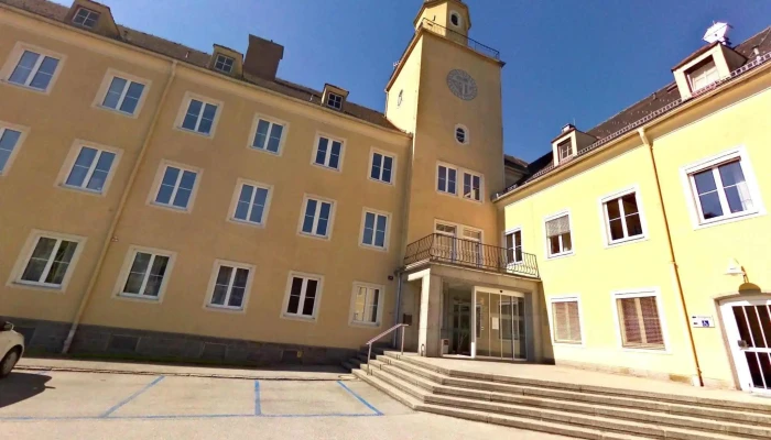 Bezirkshauptmannschaft Fur Die Bezirke Grieskirchen Und Eferding Street View 360deg Fotos - Grieskirchen