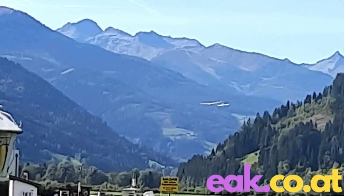 Flugplatz Niederoblarn Alle - Flughafenweg