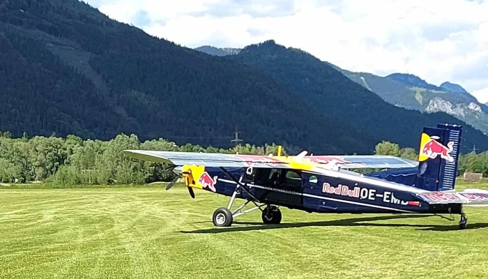 Flugplatz Niederoblarn Offnungszeiten - Flughafenweg
