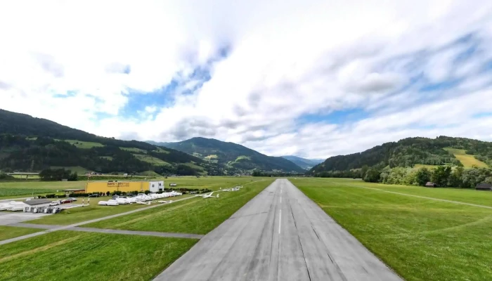 Flugplatz Niederoblarn Street View 360deg Fotos - Flughafenweg