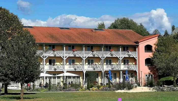 Jufa Hotel Vulkanland -  Von Gasten - Gnas