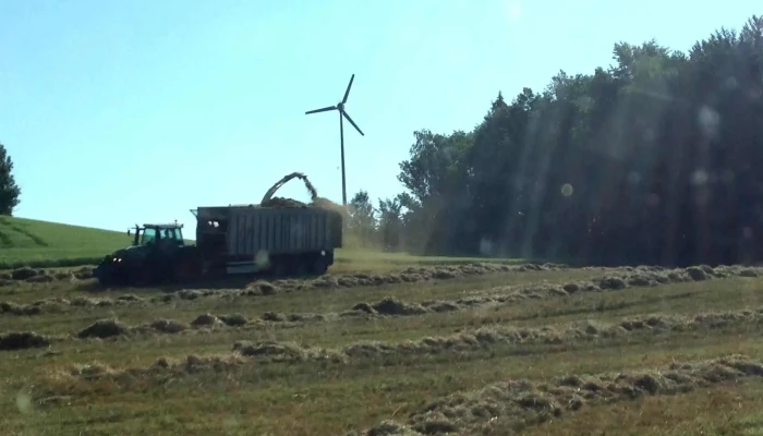 Nge Naturgas Engerwitzdorf -  Videos - Ländlicher Zufahrtsweg Steinreith