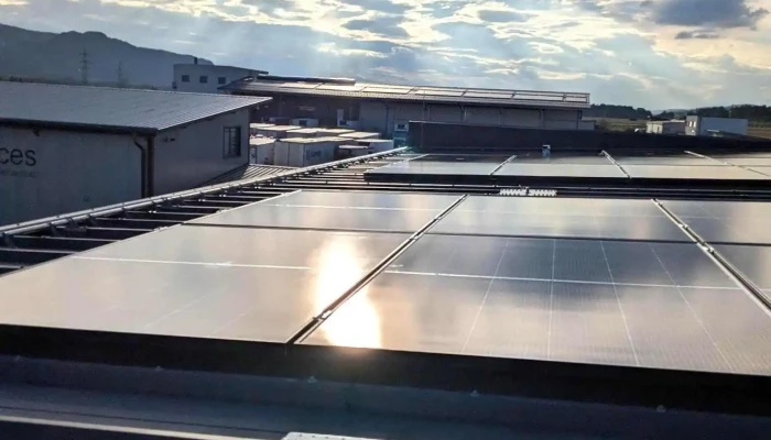 Pv Mont Gmbh Photovoltaik Und Absturzsicherung Aus Einer Hand Alle - Graz