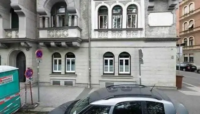Pv Mont Gmbh Photovoltaik Und Absturzsicherung Aus Einer Hand Street View 360deg Fotos - Graz