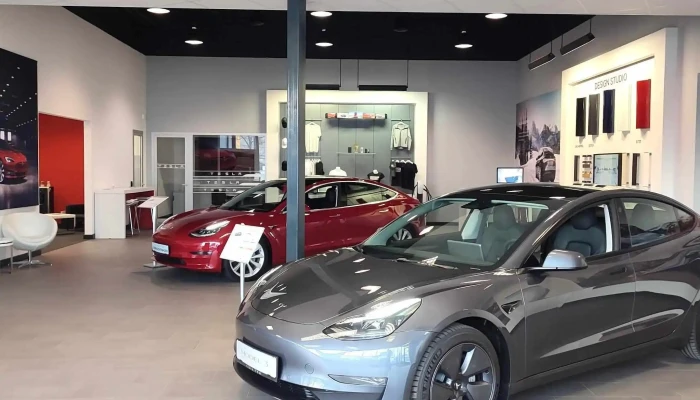 Tesla Center Graz Kalsdorf -  Bewertung - Kalsdorf Bei Graz