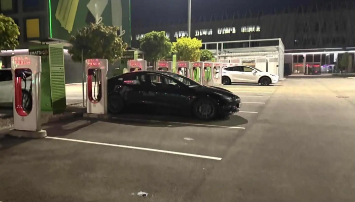 Tesla Supercharger -  Adresse - Eberstalzell