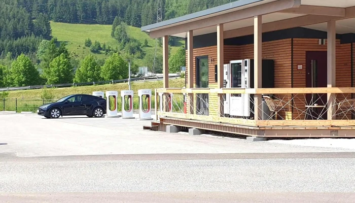 Tesla Supercharger -  Nummer - Kalwang
